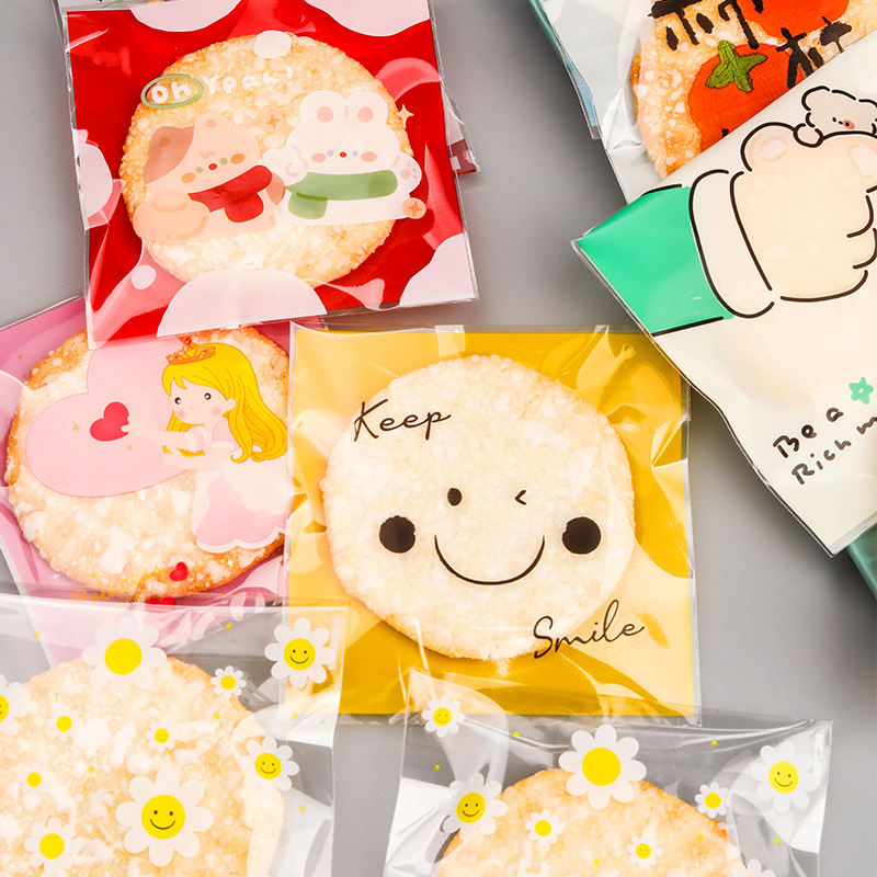 スノーフレーククリスプ包装袋、セルフシール粘着袋、クッキー牛ビスケット袋、かわいい漫画の独立した小さな包装袋|undefined