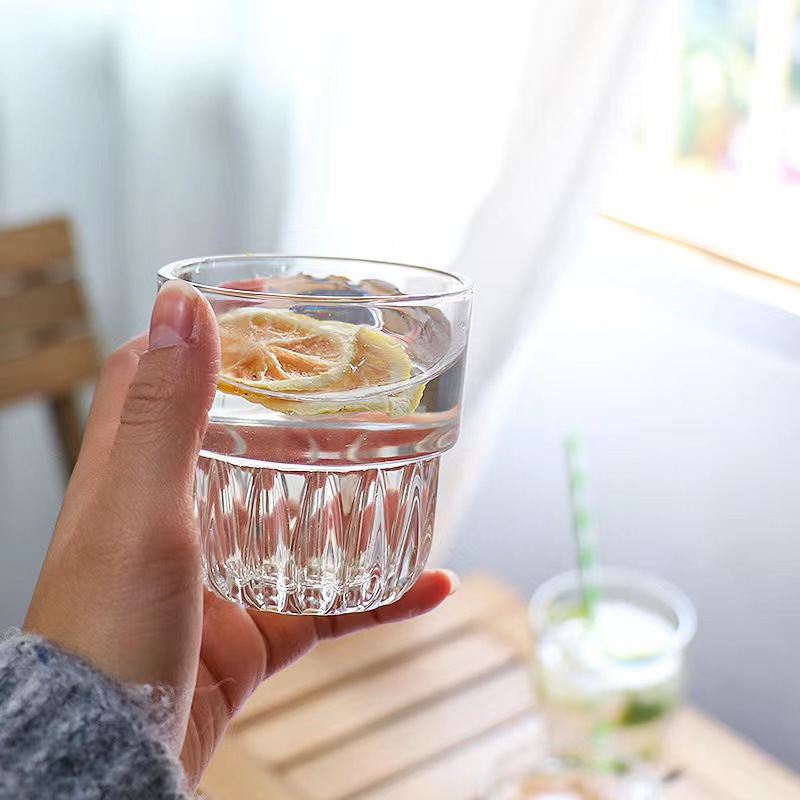 INS Internet celebridad vidrio nuevo apilable fruta té taza leche té taza vidrio caliente beber té jugo taza catering taza