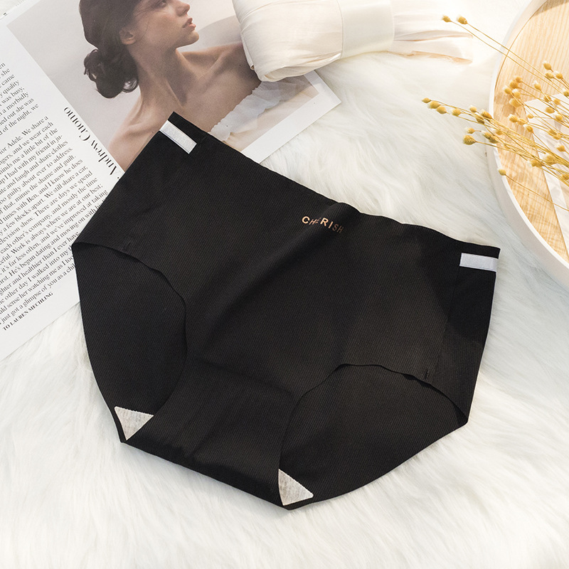 Ropa interior de seda de hielo sin costuras verano de las mujeres entrepierna de algodón delgada cintura media chica transpirable más tamaño triángulo pantalones cortos ropa interior de cabeza