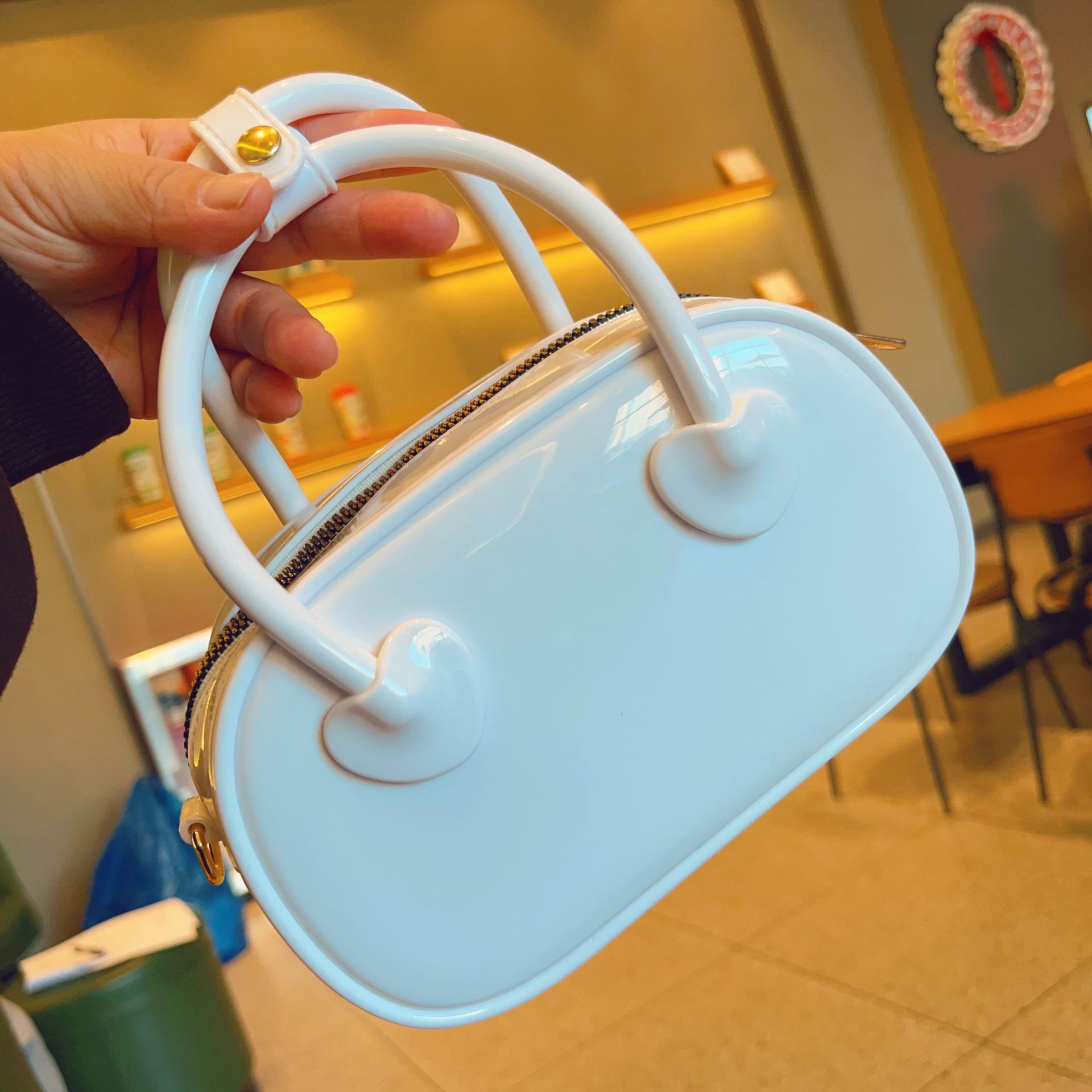 2025 New PVC jelly bag, summer candy color, single-shoulder crossbody mini bag, fashionable hand-held pillow women's bag undefined