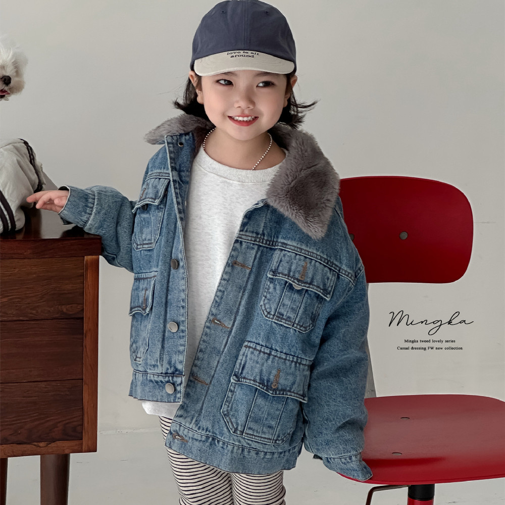 2025新款童装秋冬女童韩版加厚风衣327小女孩四个口袋软牛仔外套
