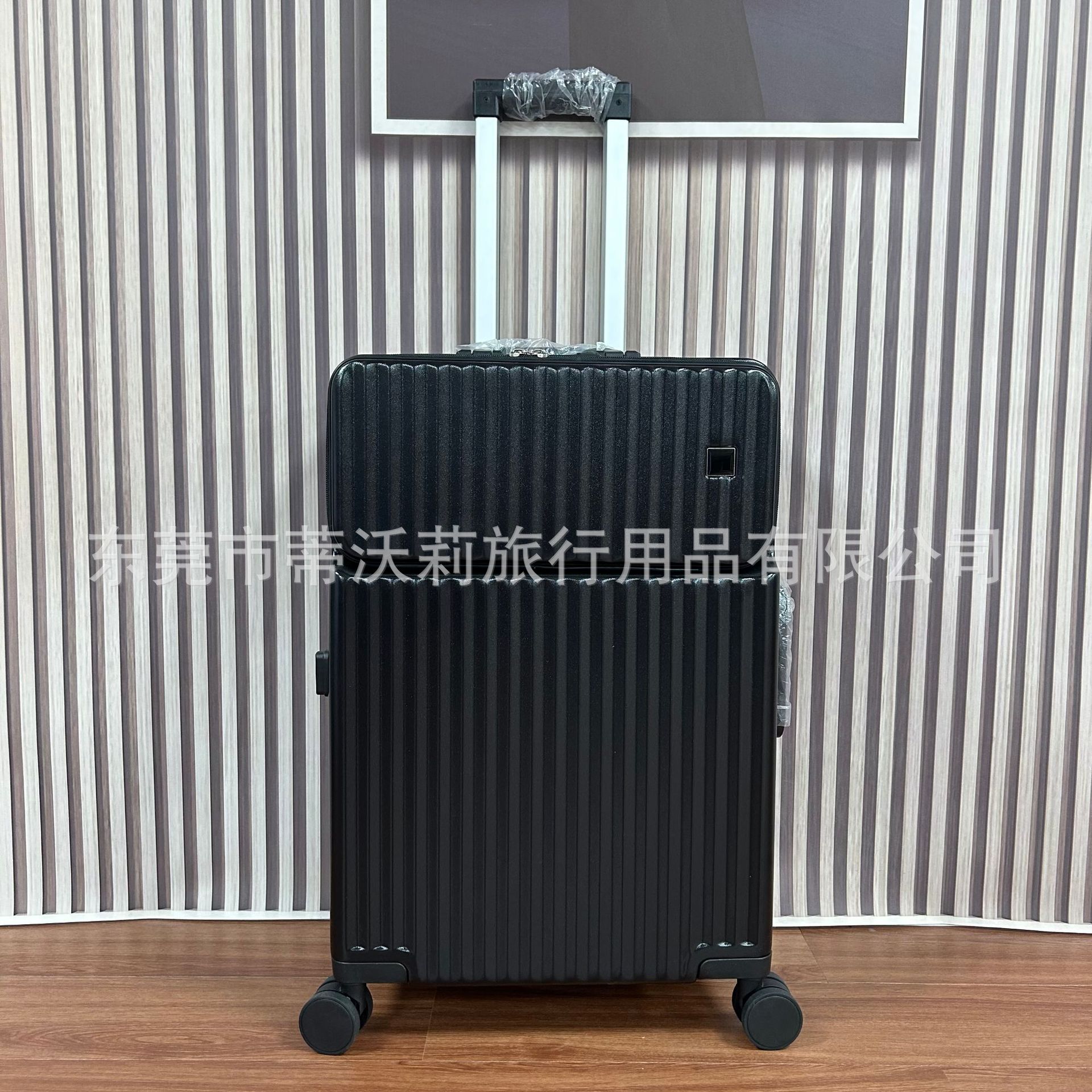 알루미늄 프레임 블랙