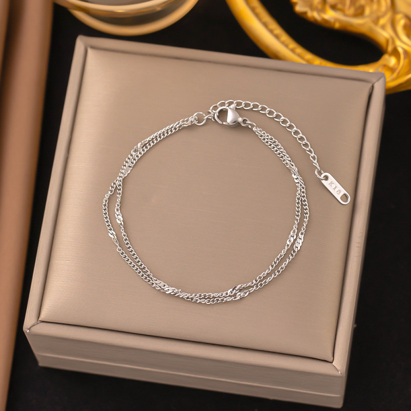 クロスボーダー東莞チタン鋼ジュエリー色褪せない新しい日本と韓国のアクセサリーブレスレット女性用 18K ゴールドファッションライト高級ハイエンド|undefined