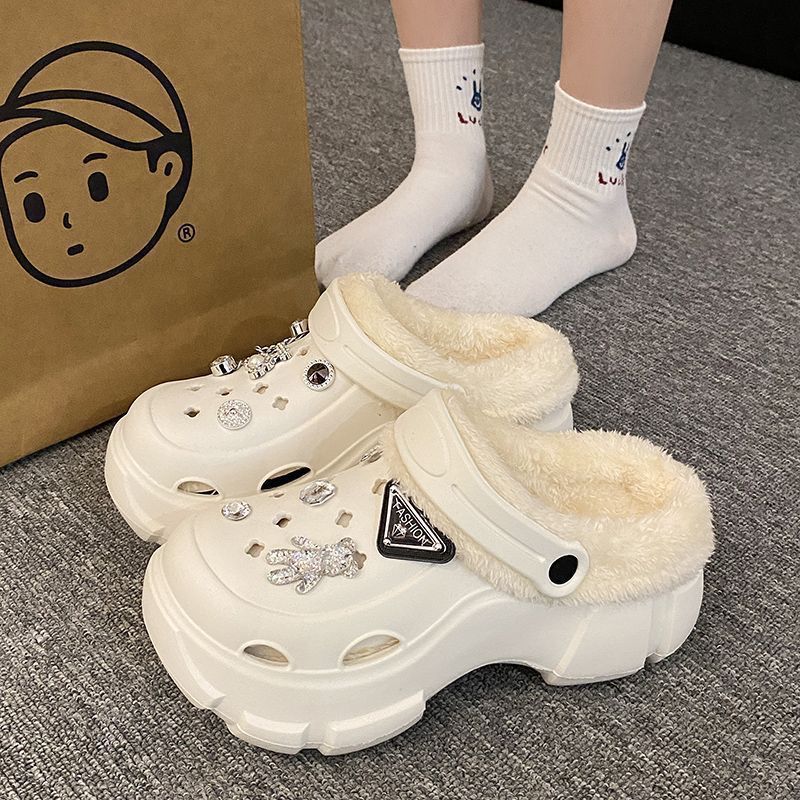 加绒洞洞鞋女冬2025网红爆款鞋子保暖厚底防滑可拆卸外穿增高棉鞋