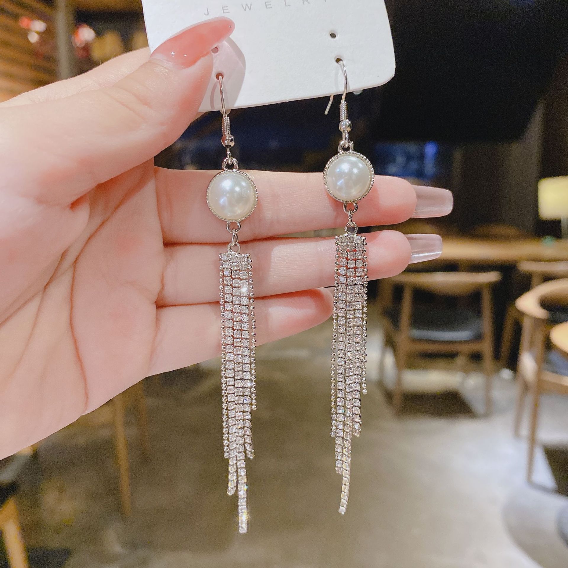 20A69A6CBF49A7A15DDE138F33B26D