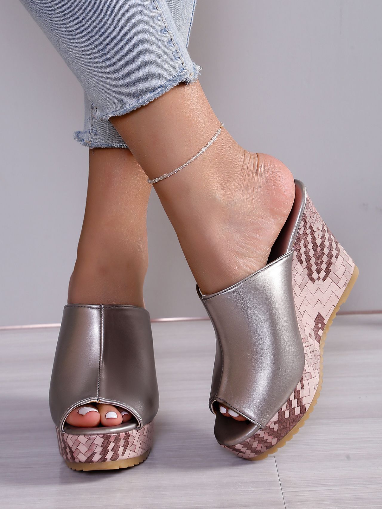 Women's Platform Wedge Sandals Peep Toe Open Toe Plus Size Thick Soled Sandals For Outdoor Wear Summer New Style_vogvips.com