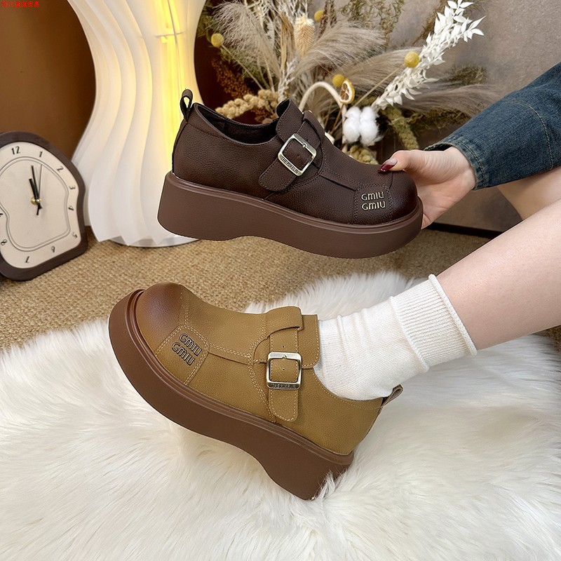 Loafers English style