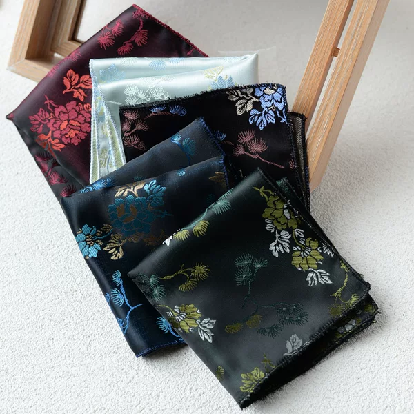 Vintage Hong Kong Style Floral Pocket Square Elegant British Square Scarf Men's Suit Accessory Embellishment High-End Dress Matching