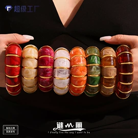 项链;耳环;戒指