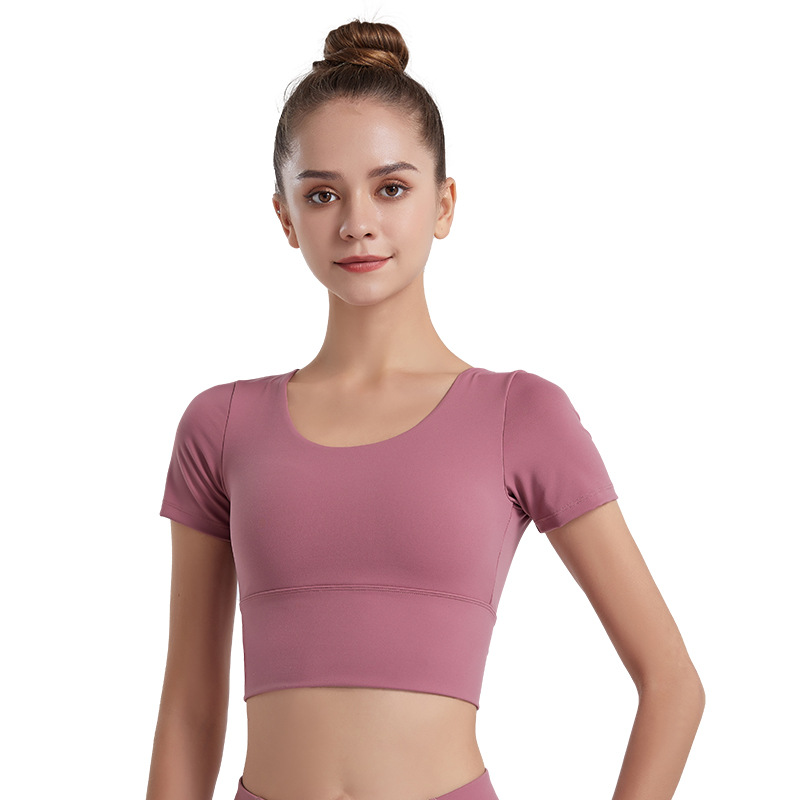 Nueva ropa de yoga de otoño e invierno para mujer, tops deportivos ajustados con almohadillas en el pecho, camisetas de manga corta para correr con aspecto adelgazante y espalda descubierta, ropa de fitness