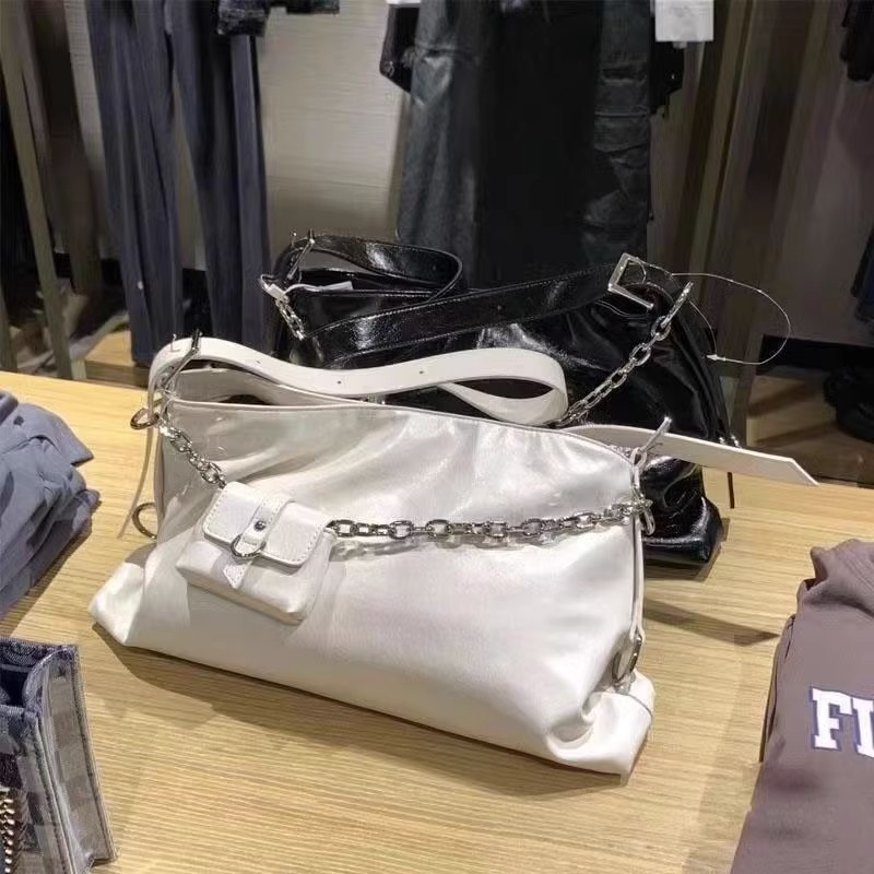 Women's Armpit Shoulder Bag Large Capacity Crossbody Bag For Women_voghion.com