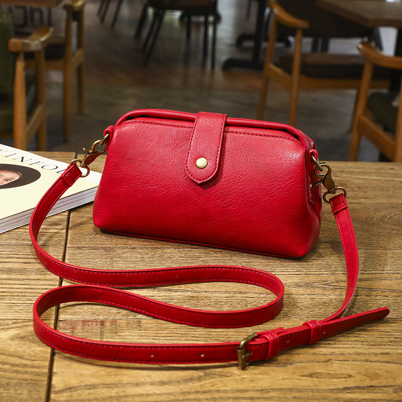 Cross-Border Bags for Women Japanese and Korean Mini Small Clip Bags for Women 2024 New Simple and Fashionable Doctor Shoulder Mobile Phone Bag
