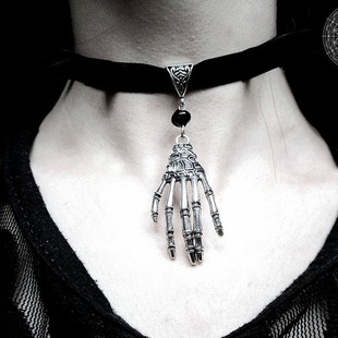 European and American Halloween Dark Gothic Punk Black Velvet Retro Skull Collar Necklace Jewelry Gift