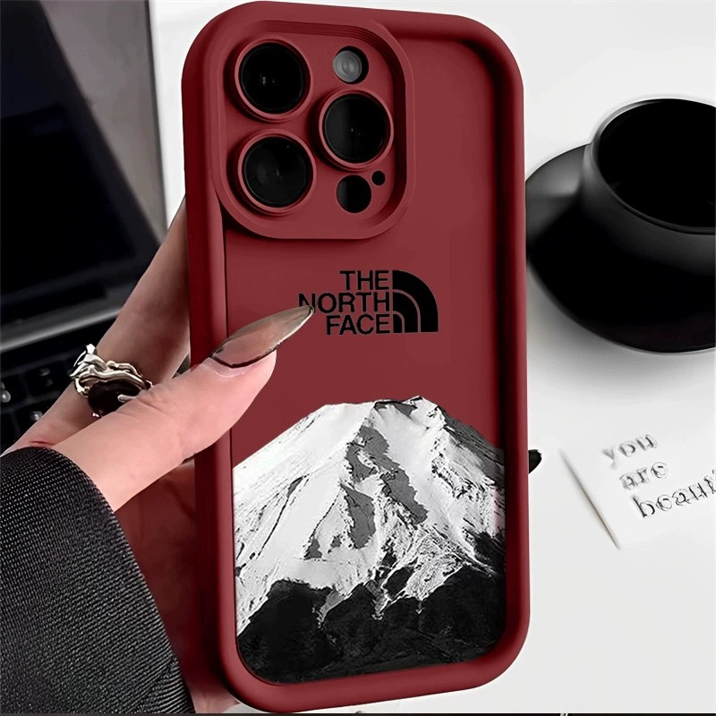 Чехол для телефона (Apple), совместимый с iPhone 7–15/Pro/Max, принт 'Северная снежная гора', несколько цветовых вариантов