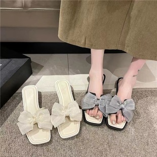 �r���n��ins��ЬŮ�ļ��҃��⴩����ܛ�����κ�߅ɳ���W�t����Ů