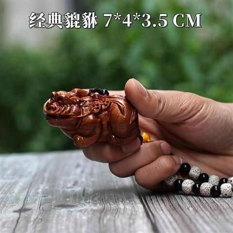 ラオスの黄花梨の木の彫刻の取っ手の件の実木の文は手作業の精密な彫刻を遊んで男性を彫刻します。|undefined