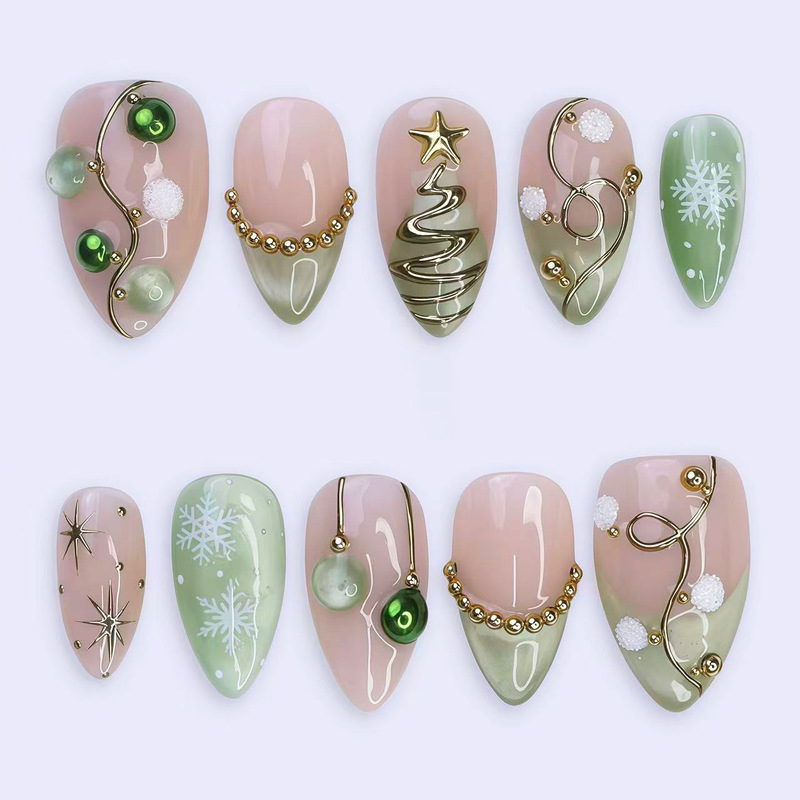 Green fresh Christmas wide light cat-eye 3D resin press-on nails cross-border ins gold-plated European and American nail patches Green fresh Christmas wide light cat-eye 3D resin press-on nails cross-border ins gold-plated European and American nail patches
