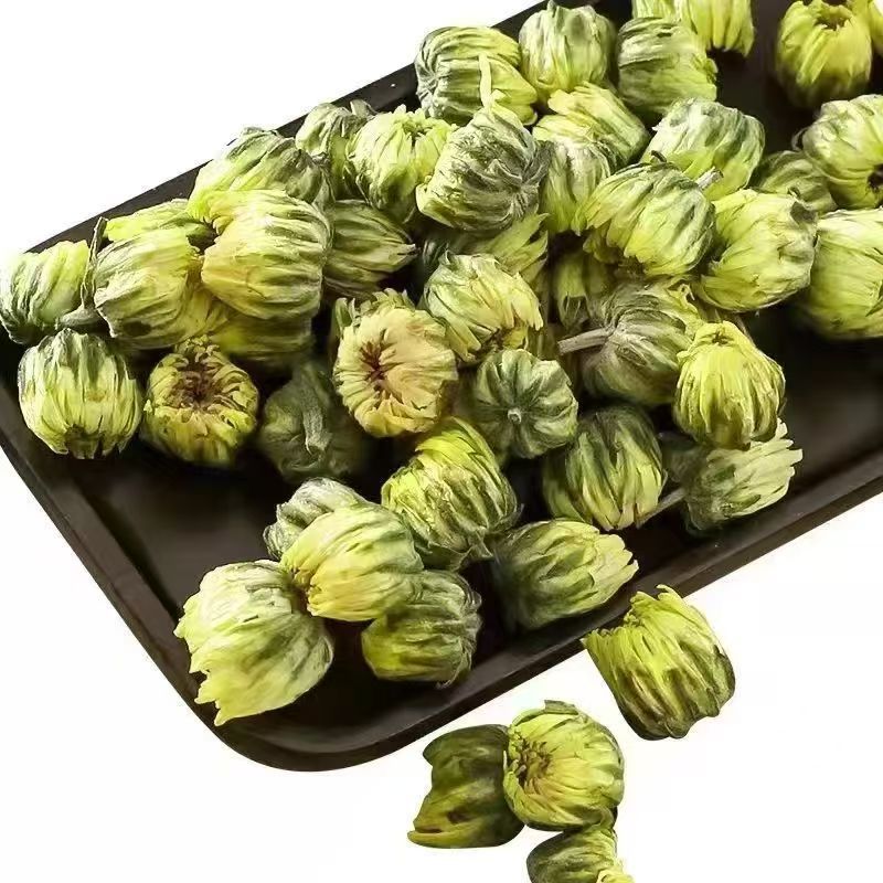 Tai Ju Wang Chrysanthemum Tea Buds Ju Hua Loose Dried Flowers 500g for Daily Herbal Infusions in use