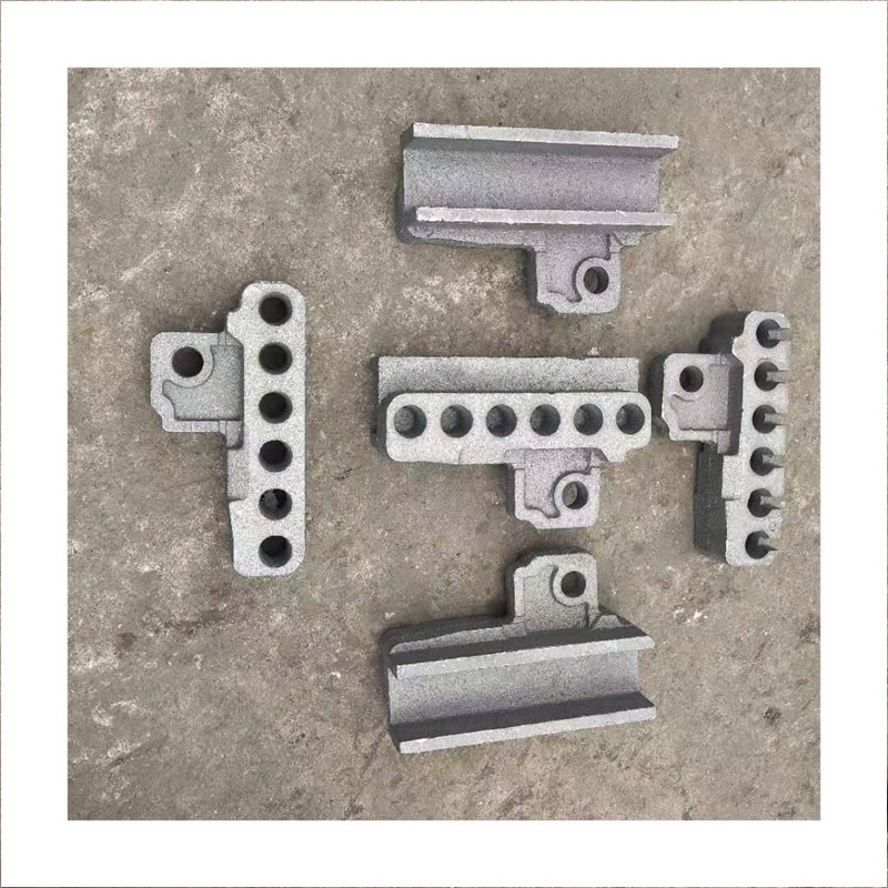 厂家供应 锅炉配件 六孔左右中夹板 上海七孔大鱼鳞炉排片 付片