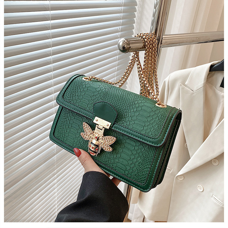 441g Weight Pu Leather Lining Material Women's Medium All Seasons Pu Leather Vintage Style Shoulder Bag