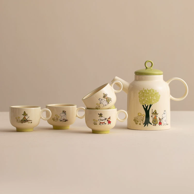 Набор для гостиной Moomin (Финляндия): чайник и четыре чашки
