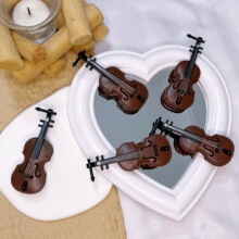 �羳���u����С���ٰl�A�ɐۄ���W��Ů�����A�ە������Ů�^�