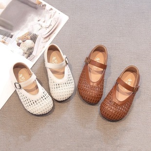 Girls' Sandals 2025 New Summer Children's Cave Shoes Princess Shoes Women's Treasure Summer Girls Shoes Leather Shoes
