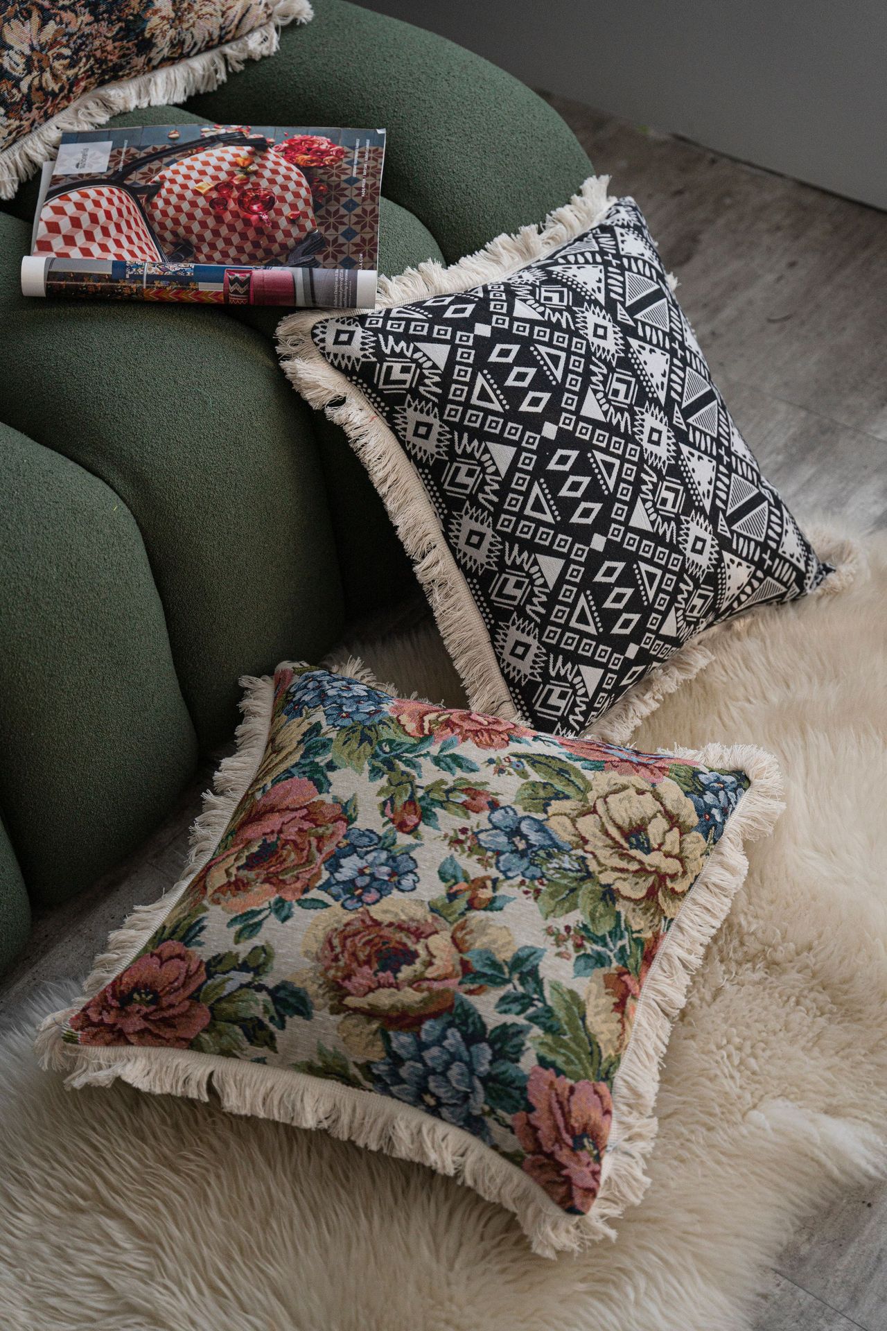 提花抱枕套+ 白须