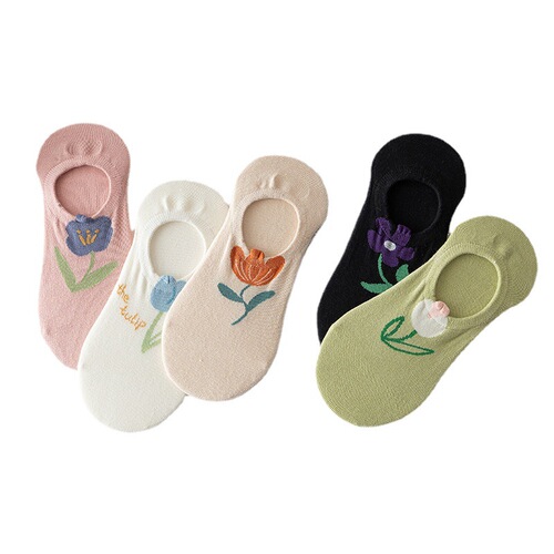 Boneless suture summer thin Korean ins trendy flower girls shallow mouth low-cut non-slip silicone invisible socks