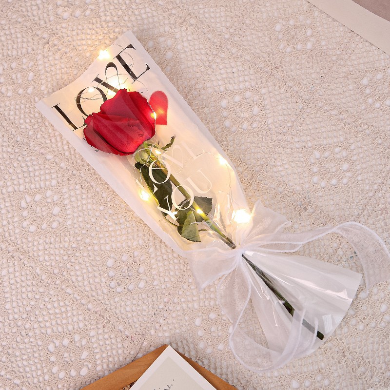 Inglés opp bolsa de flores bolsa de flores al por mayor bolsa de flores del día de San Valentín material de flores bolsa de embalaje de ramo único recubierto de película impermeable