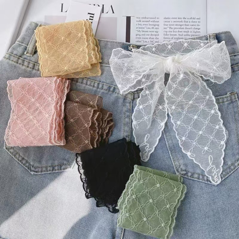 Versión coreana de la bufanda de seda larga de encaje retro súper hada para damas, bufanda pequeña delgada de todo fósforo, correa para el cabello, serpentina