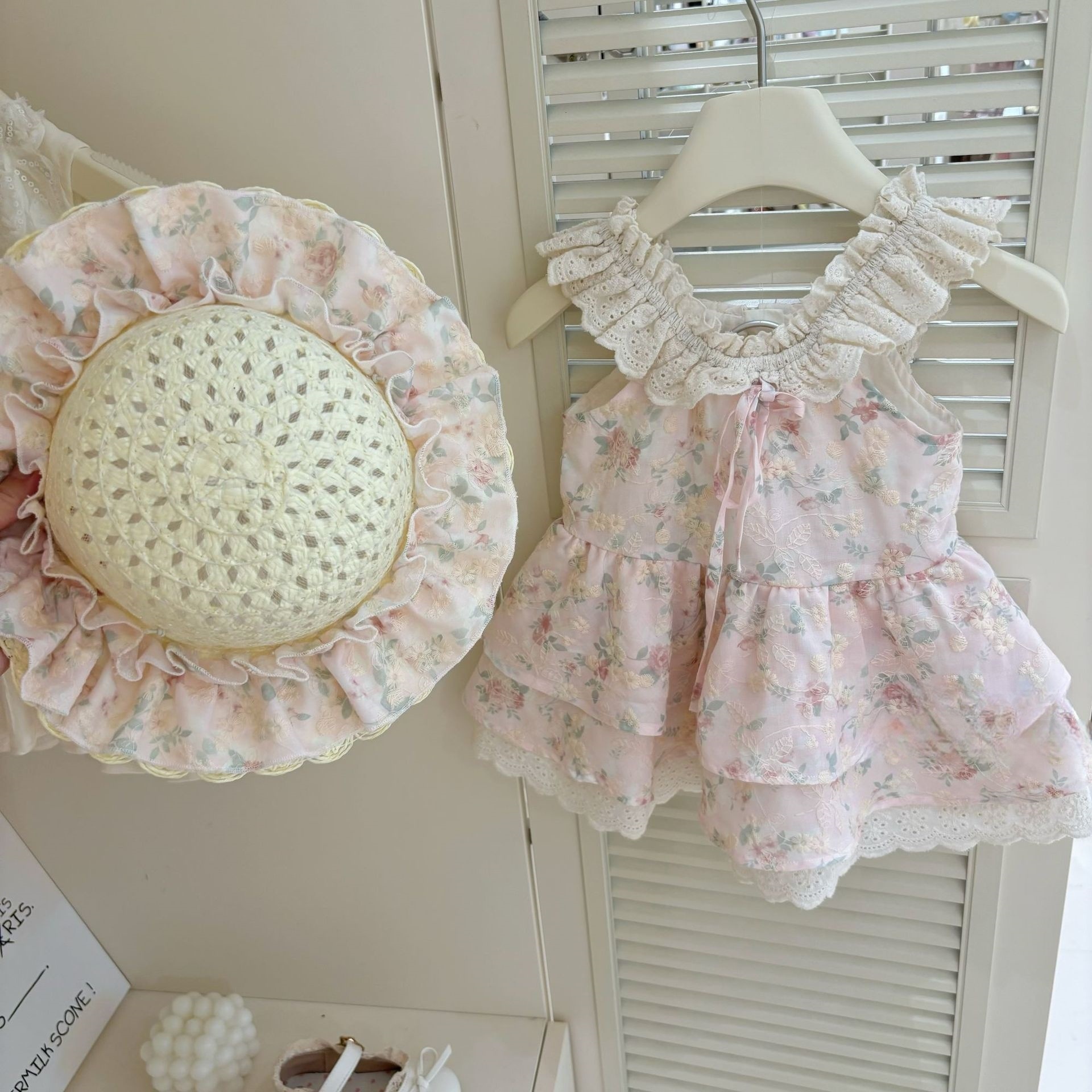 [Enviar sombrero] Nueva flor de cerezo Ling ~ Vestido de encaje floral suave con mangas pequeñas y dulces de verano para niñas