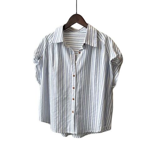 French Striped Chic Short-Sleeve Blouse Women's 2025 Summer New Unique High-End Minority Shirt
