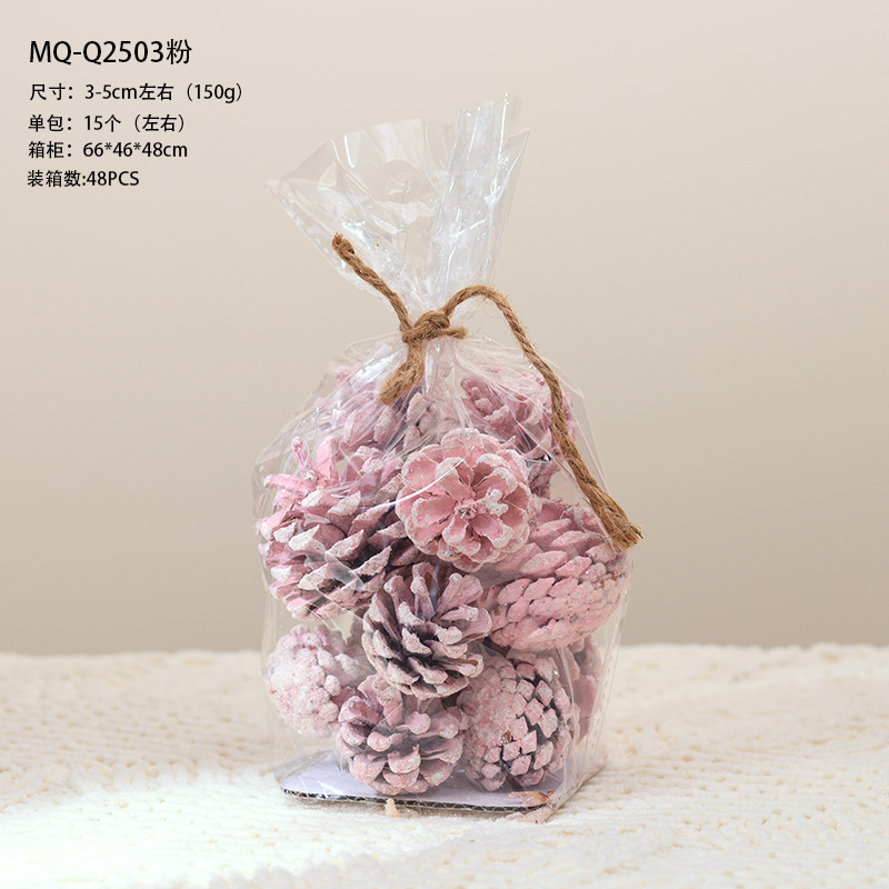 Buscando madera cruzando decoraciones navideñas colgantes de pino natural salvaje guirnaldas de pino material DIY camino de disparo de Navidad