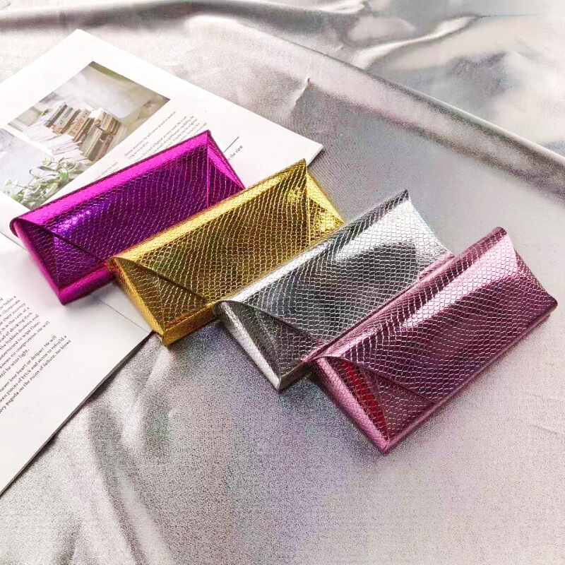 Textured Glasses Case with Crocodile Pattern, Fashionable Shiny Leather, Waterproof Soft Case for Sunglasses Textured Glasses Case with Crocodile Pattern, Fashionable Shiny Leather, Waterproof Soft Case for Sunglasses