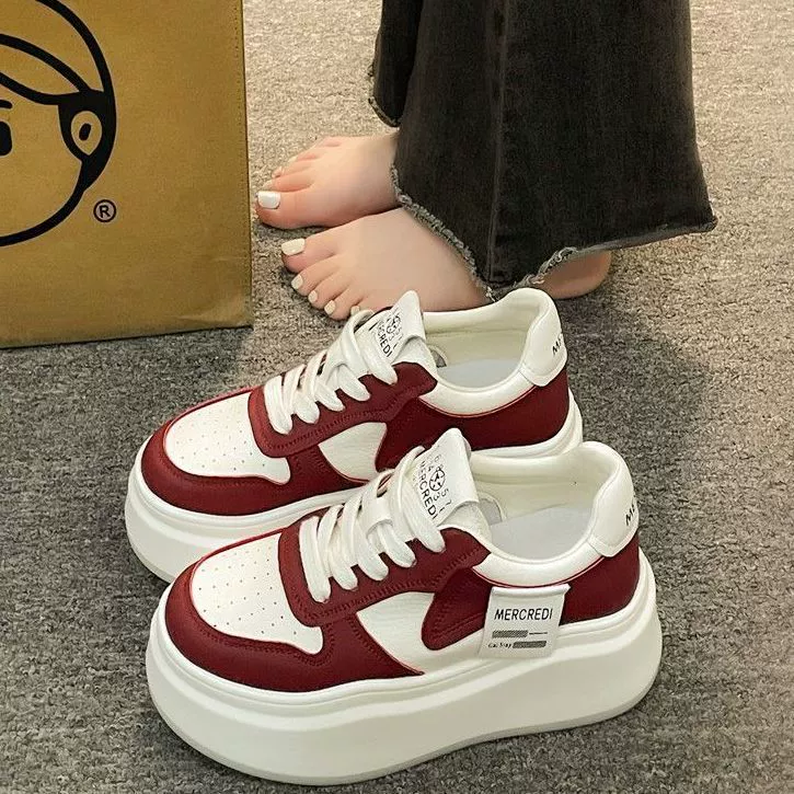 2024 Летняя новая сетка легкая обувь папы на толстой подошве