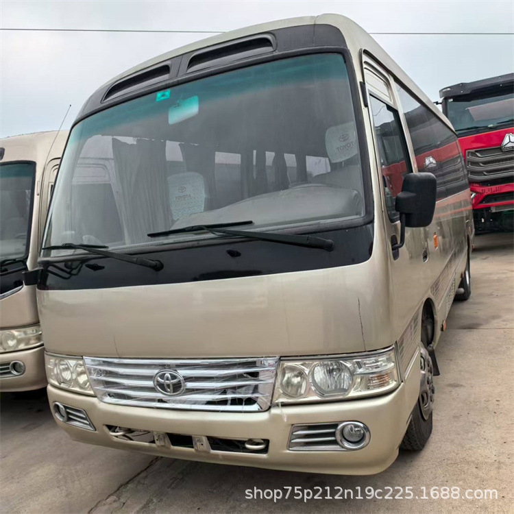 23-Seat Coaster Minibus with 3Rz Engine, Neat Interior and Excellent Condition 23-Seat Coaster Minibus with 3Rz Engine, Neat Interior and Excellent Condition
