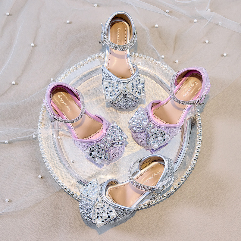 女童2025春夏季新款水钻蝴蝶结包头软底时尚洋气小女孩高跟半凉鞋