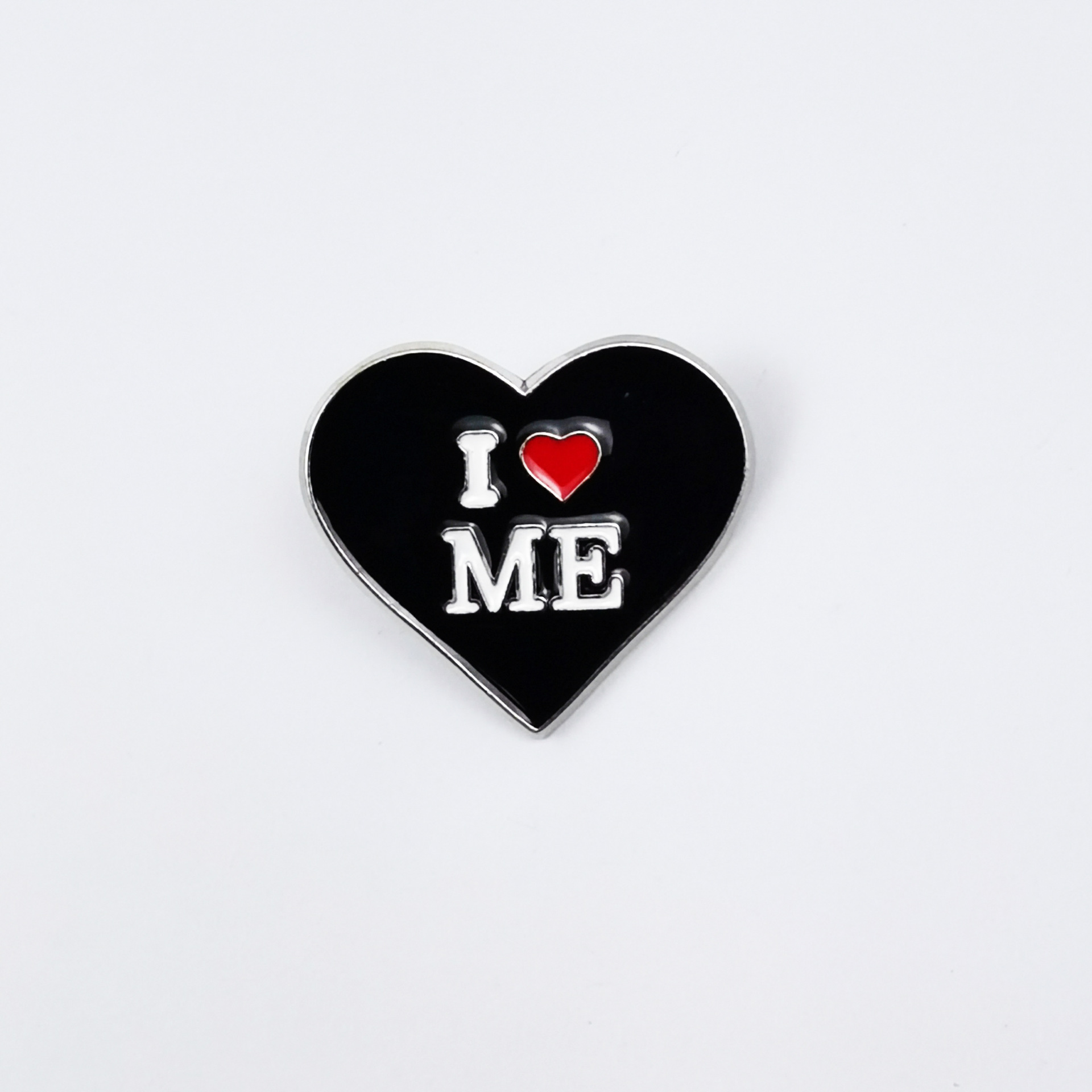 Insignia de metal con letras en inglés creativas europeas y americanas, personalidad, amor negro, ropa, bolsos, accesorios, broches transfronterizos image 10