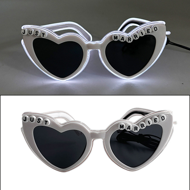 Nuevos productos transfronterizos gafas LED recién casadas letras de corazón de melocotón gafas de sol gafas de sol