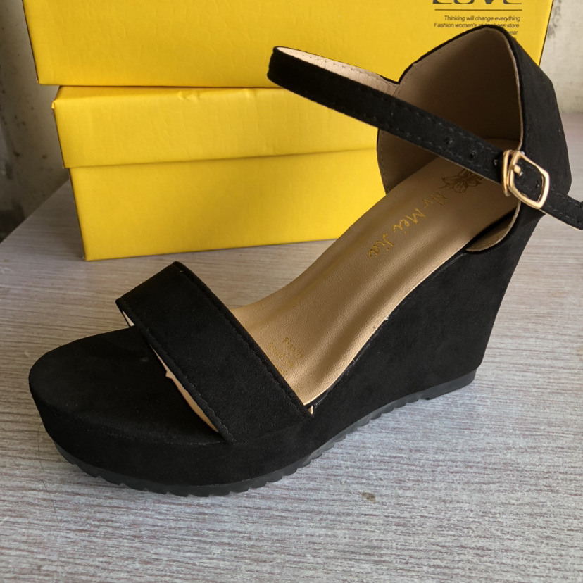 Fashion fish mouth slope heel foreign trade large size sandals women wish Amazon explosions one word buckle suede bag heel women's shoes