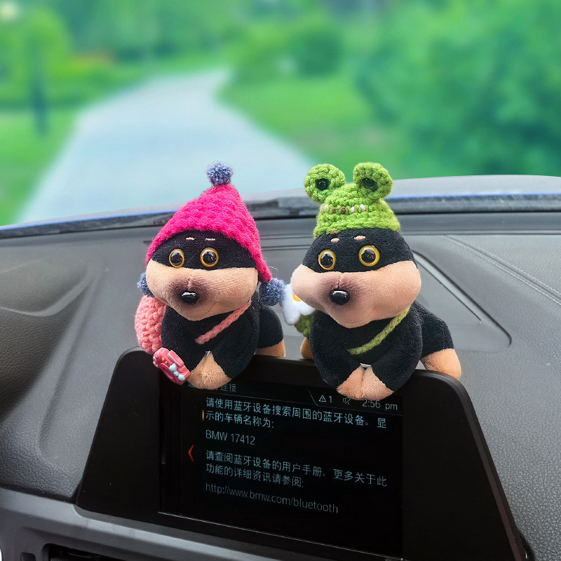 Adornos de coche Pantalla de control central de coche Pantalla de fiesta Decoración de pantalla de abeja Muñeca de perro Muñeca de coche Lindo