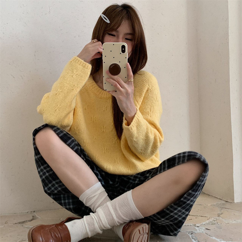 韩版秋冬新款设计感圆领勾花套头毛衣女外穿温柔慵懒风针织衫上衣|undefined