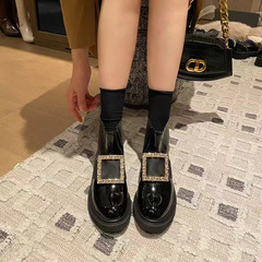 欧阳娜娜唐嫣同款厚底短靴2025秋冬水钻方扣马丁靴平底真皮切尔西