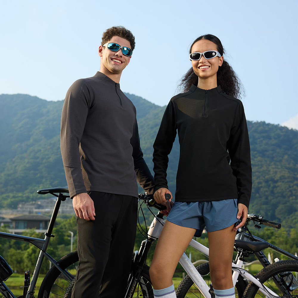Otoño y invierno de secado rápido camiseta deportiva con semia cremallera de camiseta deportiva de manga larga de acondicionamiento físico al aire libre para hombres y mujeres camisas casuales transfronterizas