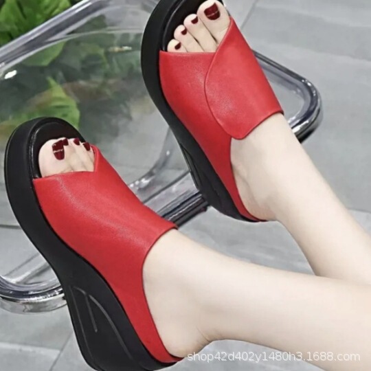 Sandals platform made of soft leather
