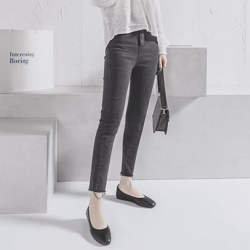 2026 nueva primavera y verano de moda versátil boca superficial suela suave desgaste perezoso un pedazo de moda zapatos de mujer