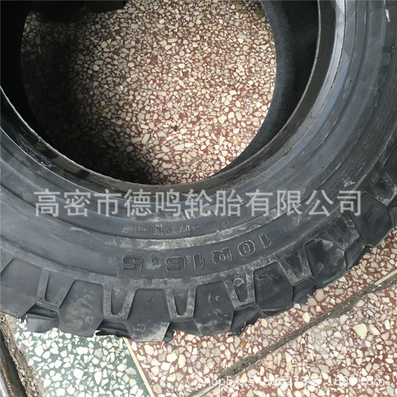 Suministro de maquinaria de ingeniería de neumáticos 10R16.5 doble dinero 12R16.5