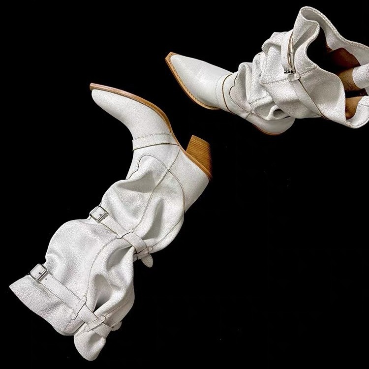 牛皮版~欧美时尚尖头褶皱显瘦堆堆靴女辣妹粗跟皮带扣宽筒骑士靴