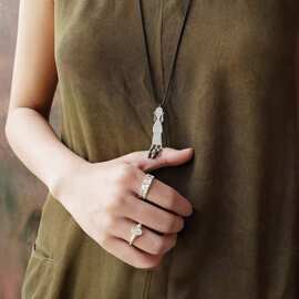 宋佳同款胡椒盐网格石丰收人项链小众独特设计吊坠时尚百搭毛衣链